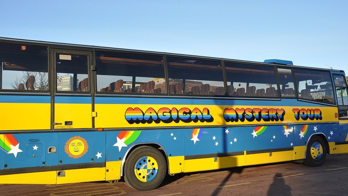 Beatles sightseeing tour in Liverpool